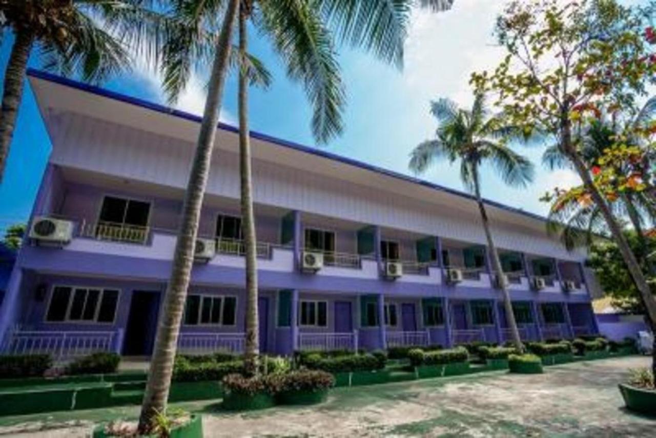 Phi Phi Don Chukit Resort Bagian luar foto